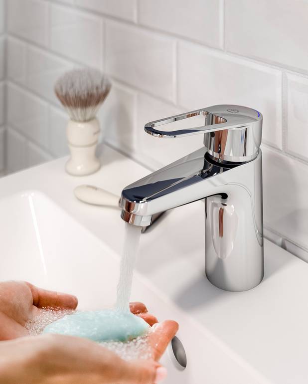 Washbasin mixer New Nautic - Energy class A
Cold-start, only cold water when the lever is in straight forward position 
Soft move, technology for smooth and precise handling