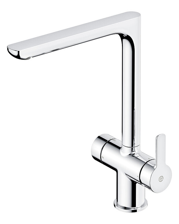 Keittiösekoittaja Estetic - Mahdollisimman paljon joustavuutta kääntyvän juoksuputken ansiosta, tekee ruoanlaitosta ja tiskaamisesta helpompaa. Sisältää 0°:n, 60°:n ja 110°:n rajoittimen