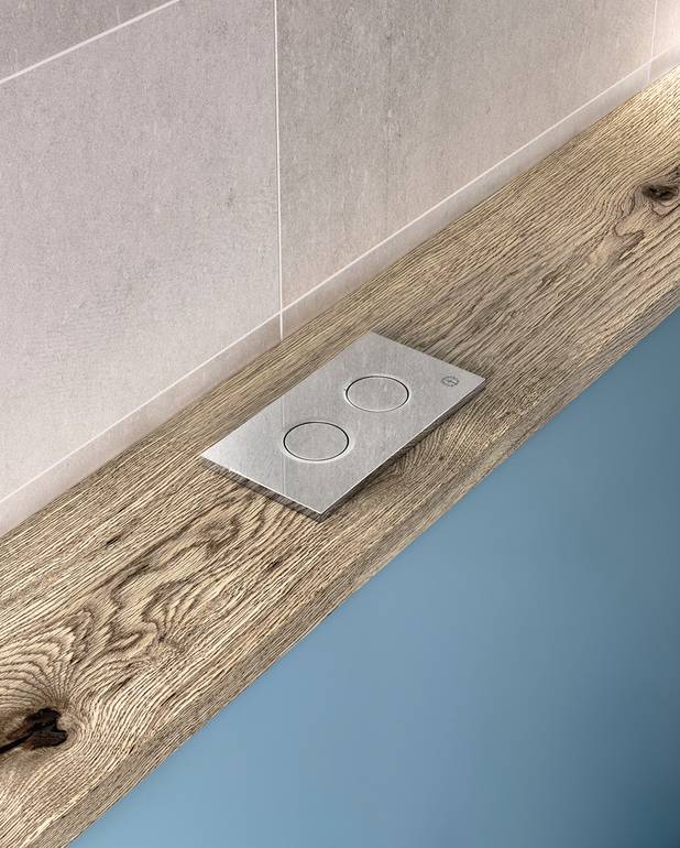 Flush button for fixture XT - wall control panel, round - Manufactured in plastic with a polished chrome surface
For front installation on Triomont XT
Available in different colours and materials