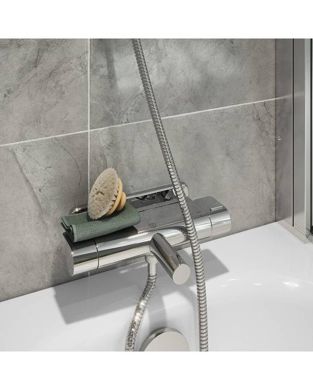 Estetic armatur til badekar – termostat - Inklusiv smart hylde for mere opbevaringsplads
Opretholder en regelmæssig vandtemperatur under tryk- og temperaturændringer
Kan nemt suppleres med vores forskellige brusesæt
