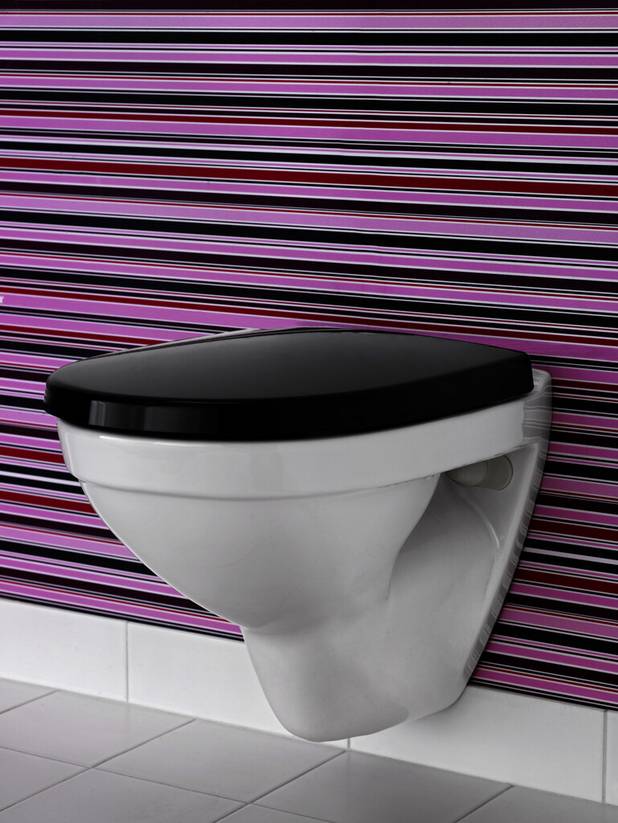 Veggmontert toalett Nautic 5530 - Passer med våre Triomontfiksturer
Ceramicplus: rengjør raskt og miljøvennlig
Fleksibel boltavstand c-c 180/230 mm