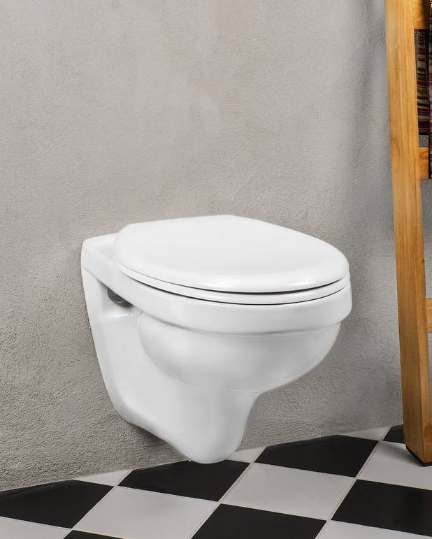 Toalettsete Nordic³ - Standard propensete - Passer til vegghengt Nordic³ kompakt serien. 
Enkelt sete som er lett å ta bort og sette tilbake
