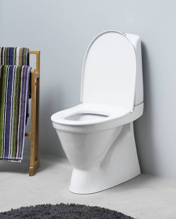 Toilet seat Nautic 9M24 - Standard - Standard seat made from polypropylene (PP)
Fits all toilets in the Nautic series
Easy to remove and replace