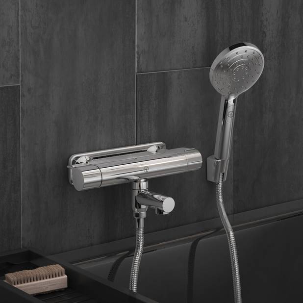 Dušo maišytuvas „Estetic“ su termostatu - Including smart shelf for more storage space
Maintains even water temperature during pressure and temperature changes
Combines nicely with our various shower sets