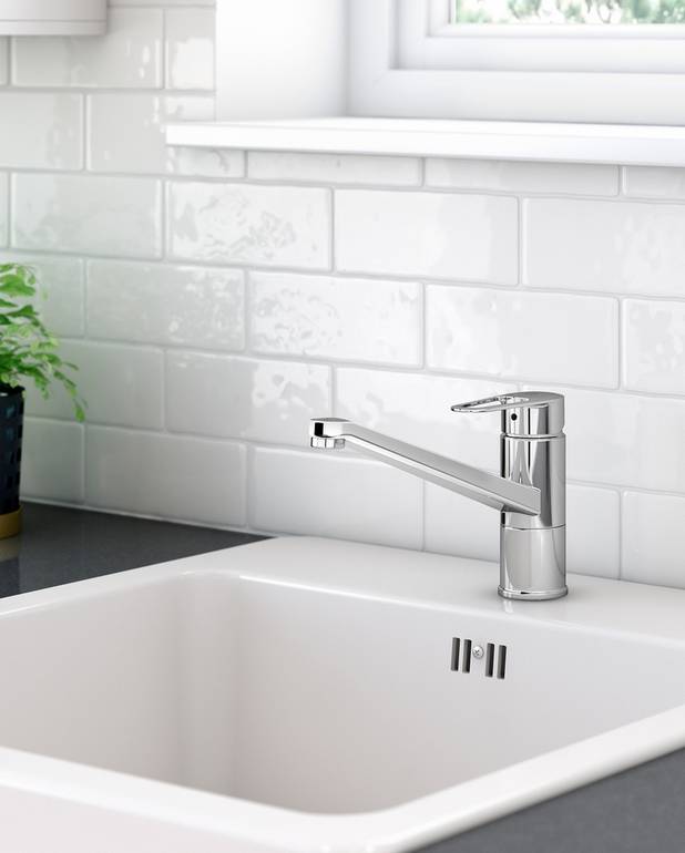 Kitchen mixer New Nautic - low Spout - Contains less than 0.1% lead 
Energy class A
Cold-start, only cold water when the lever is in straight forward position