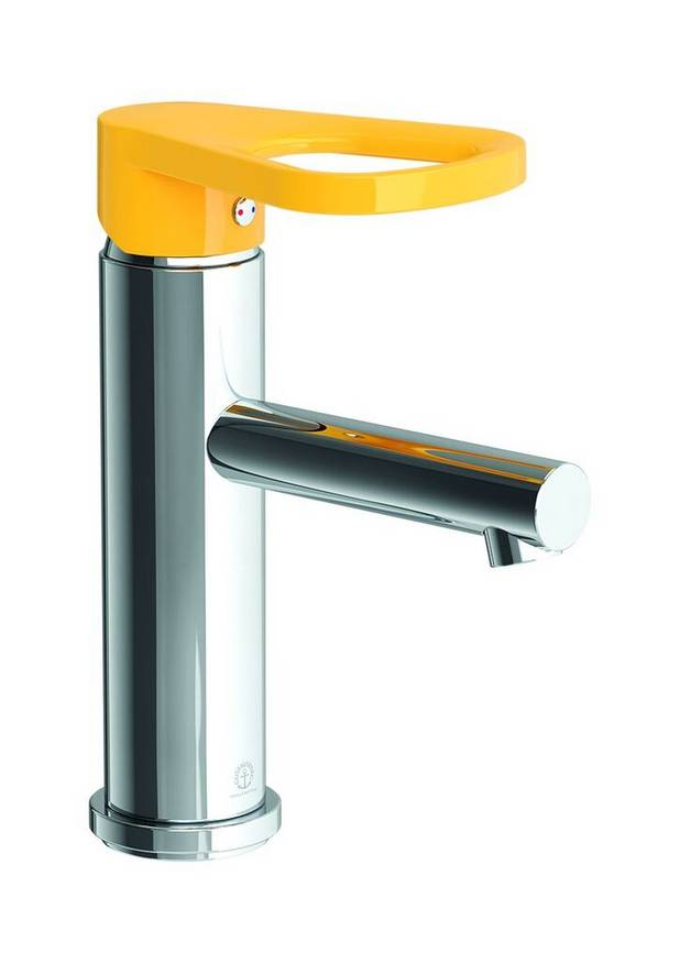 Washbasin Mixer O.novo Kids - Ergonomic, child-friendly handle in 3 bright colours: Cherry Red, Sunshine Yellow, Ocean Blue
Intuitive and easy to use – children can operate the lever by themselves and easily adjust the pressure and temperature
Taps and fittings with reliable scald protection as the maximum temperature can be set individually when installed