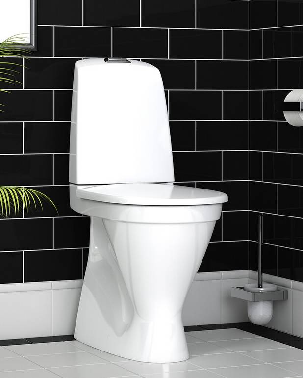 Toilet Nautic 1546 - S-trap, high model, Hygienic Flush - Easy-to-clean and minimalistic design
With open flush edge for simplified cleaning
Elevated seat height for better comfort