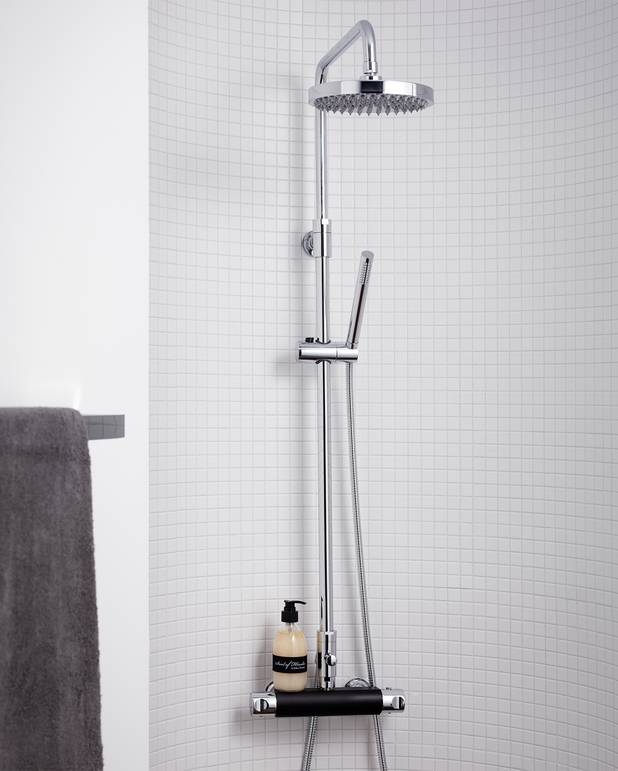 Shower set G2 - Shower set in organic design
Telescopically adjustable height
Fixed ceiling shower with hand shower on slider