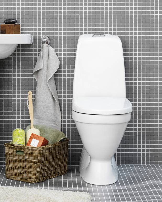 Toalettstol Nautic 5510L – skjult p-lås - Enkelt å rengjøre og med minimalistisk design
Heldekkende kondensfri sisterne
Lav spyleknapp i pen design