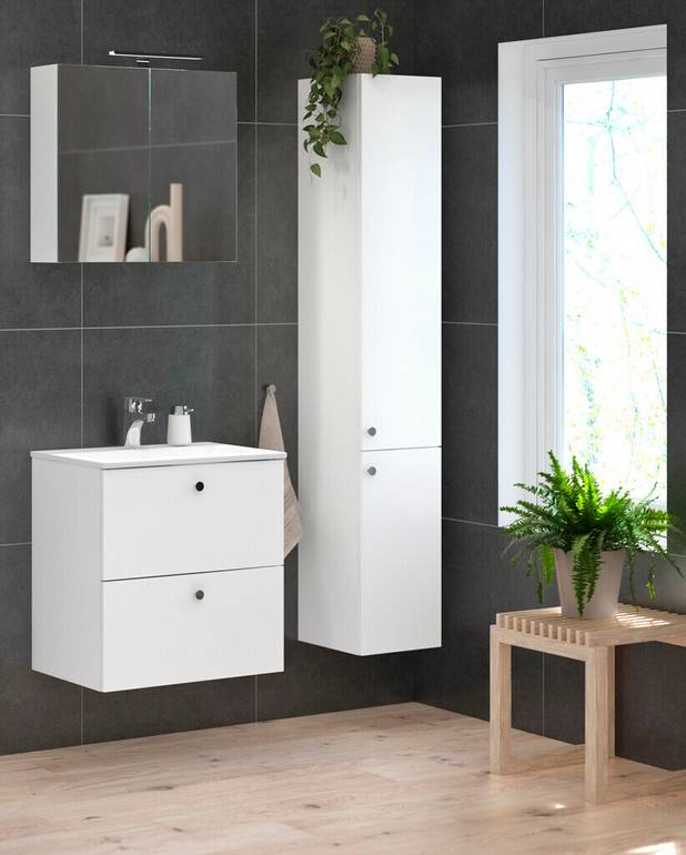 Vanity unit Graphic Base - 60 cm - Shallow depth - Also fits well in smaller bathrooms
Soft closing drawers
Material: moisture resistant particle board, classed for bathrooms