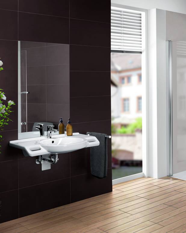Bathroom sink 4G2080 - bolt mounting 80 cm - Wheelchair-accessible with shallow basin
Smooth underside with handles and generous legroom
Generous surfaces for toiletries