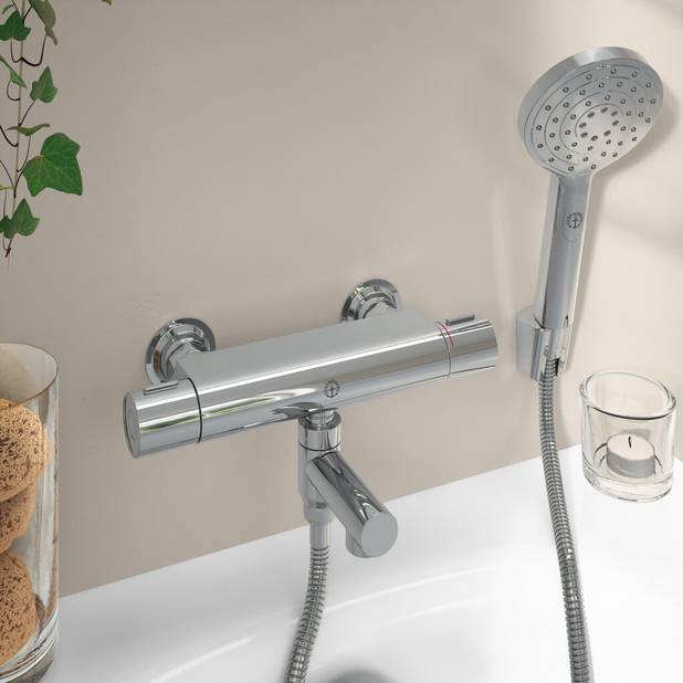 Shower mixer New Nautic - Thermostat - Safe Touch reduces the heat on the front of the faucet
Maintains even water temperature
Can be expanded with bathtub spout
