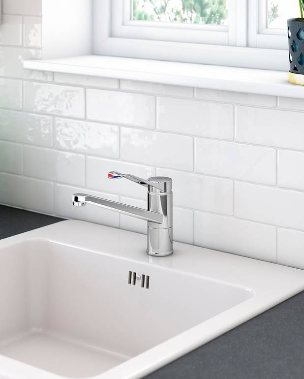 Kitchen mixer New Nautic Care - low Spout - Contains less than 0.1% lead 
Energy Class A
Equipted with elongated lever
