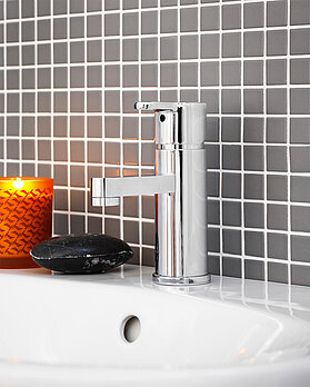 Bathroom sink faucet Nordic³ - second