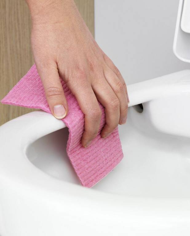 Seinä-WC 5G84 - Hygienic Flush - Helposti puhdistettava ja minimalistinen muotoilu
Avoin huuhtelukaulus helpottaa puhtaanapitoa
Huuhtelu puhdistaa tehokkaasti kulhon yläreunaan asti