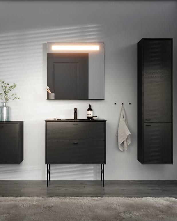 Bathroom mirror with lighting - Integrated lighting
Warm white light, 3000K
The shelf at the bottom can be removed