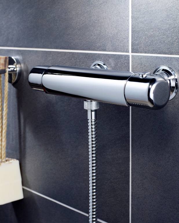 Shower mixer Logic - thermostat - Safe Touch reduces the heat on the front of the mixer
Maintains even water temperature
Can be expanded with bathtub spout