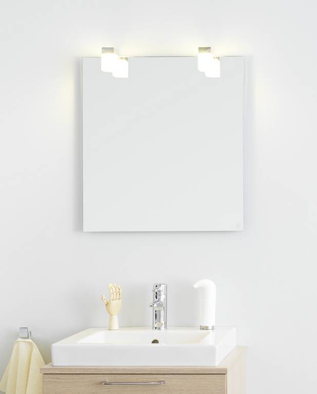 Bathroom mirror Artic - 60 cm - For permanent installation on wall
All mounting hardware included