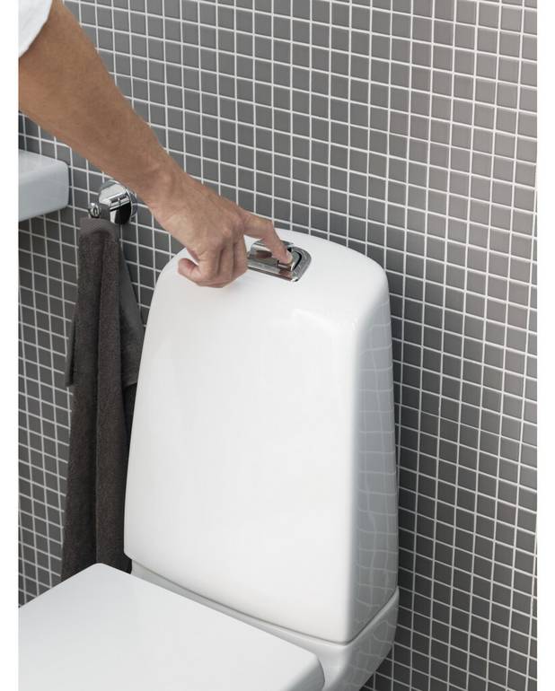 Toilet Nautic 5500L - skjult S-lås - Rengøringsvenligt og minimalistisk design
Heldækkende kondensfri skyllecisterne
Lav skylleknap i flot design